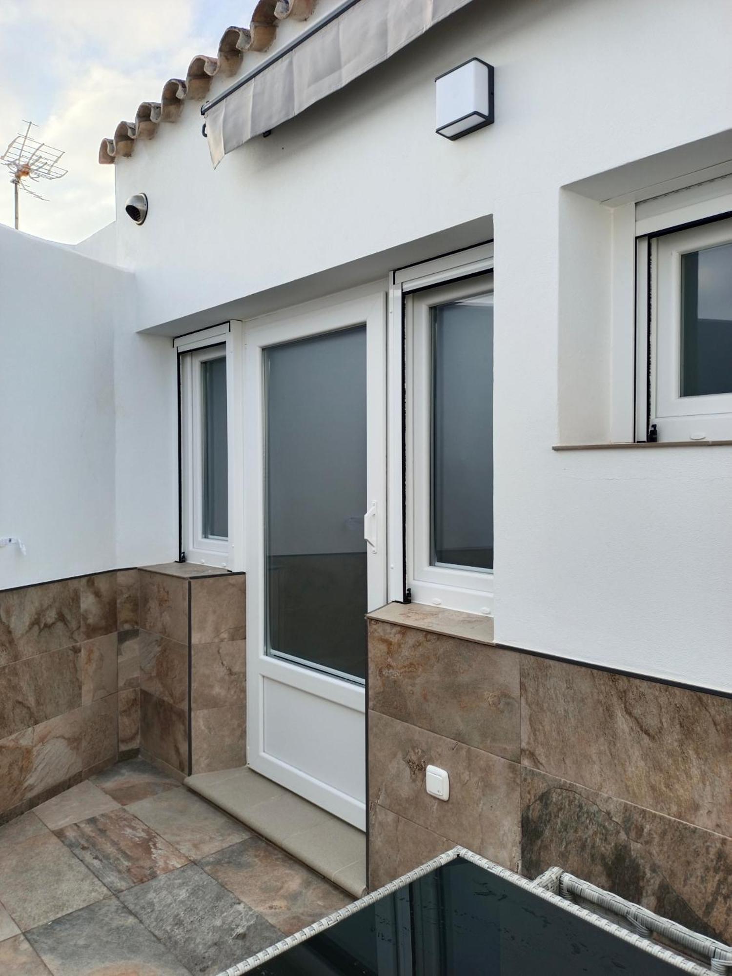 Lebana Plaza Dario Apartment Facinas Luaran gambar